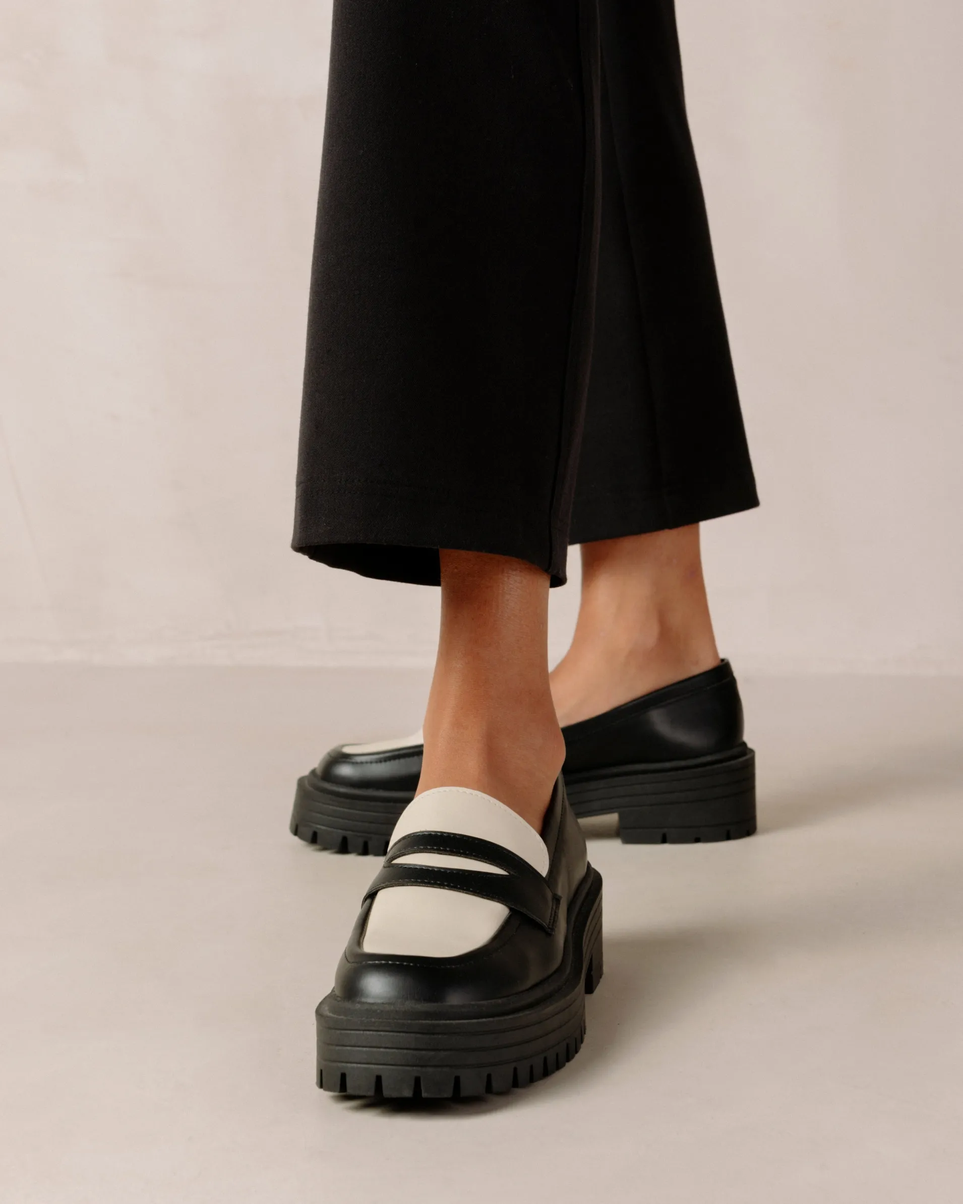 Hot Mask Bicolor Black Vegan Leather Loafers Vegan