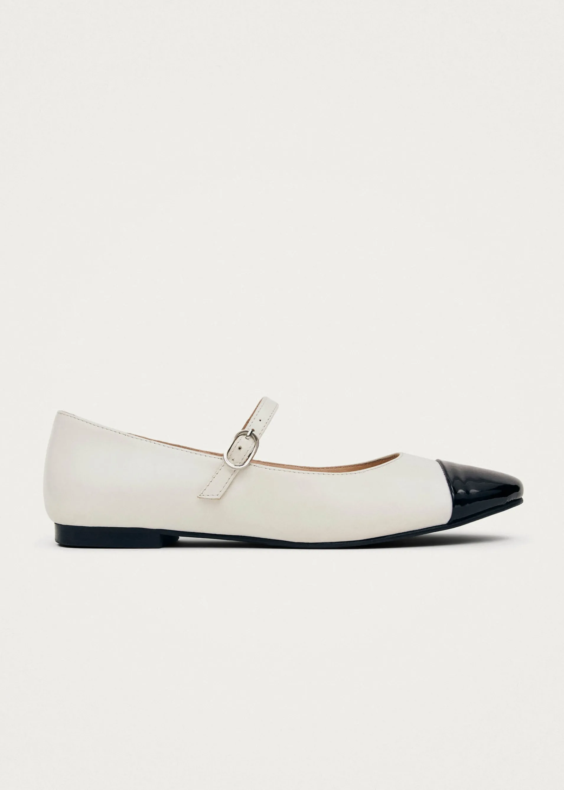 Online Musa Bicolor Black Cream Leather Ballet Flats Unités Limitées | Ballerines